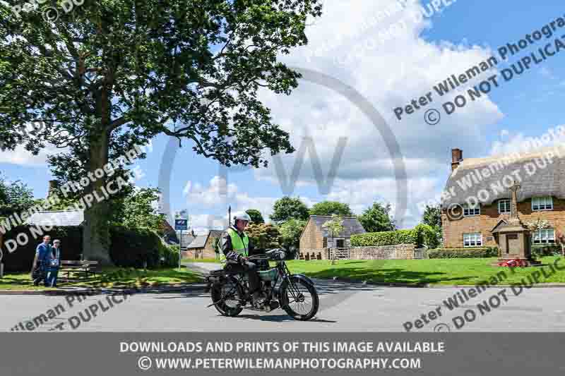 Vintage motorcycle club;eventdigitalimages;no limits trackdays;peter wileman photography;vintage motocycles;vmcc banbury run photographs